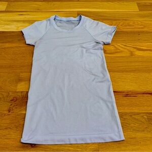 Lavender lululemon swiftly tech tea shirt